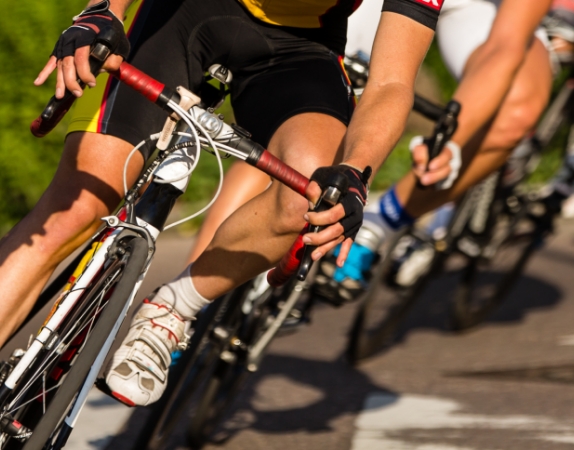 Several people biking in a race